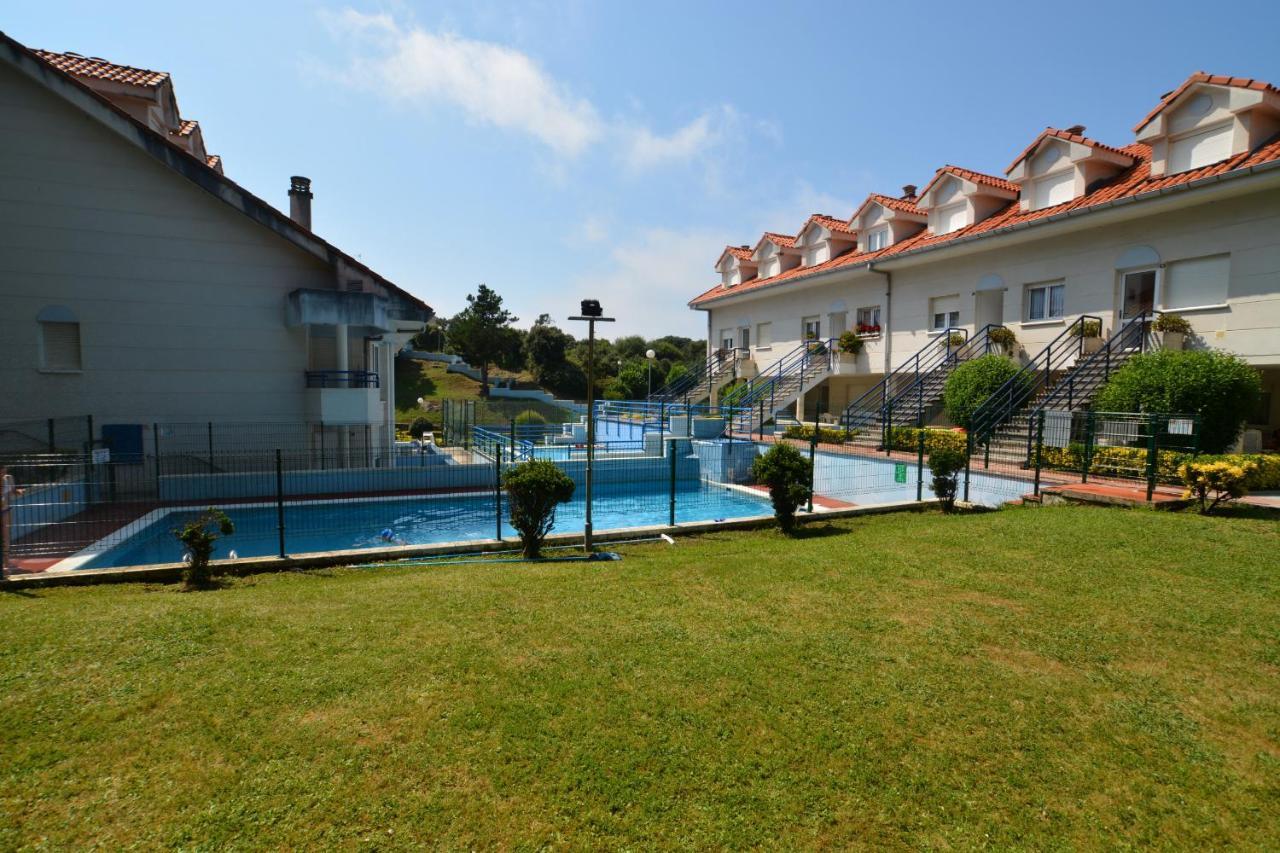 Apartamentos La Arena Isla Exterior foto